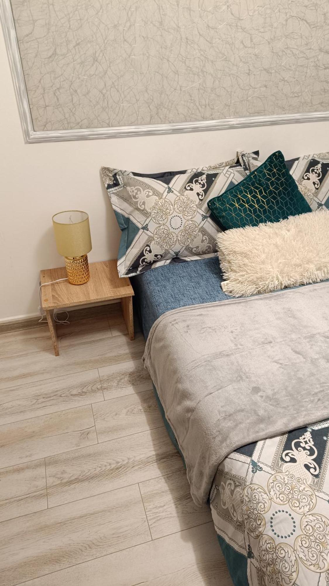 Sistem Apartament 3 Camere! Boekarest Buitenkant foto